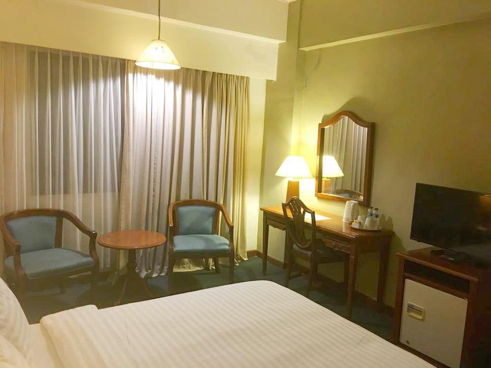 Paragon Wahid Hasyim Jakarta Exteriör bild